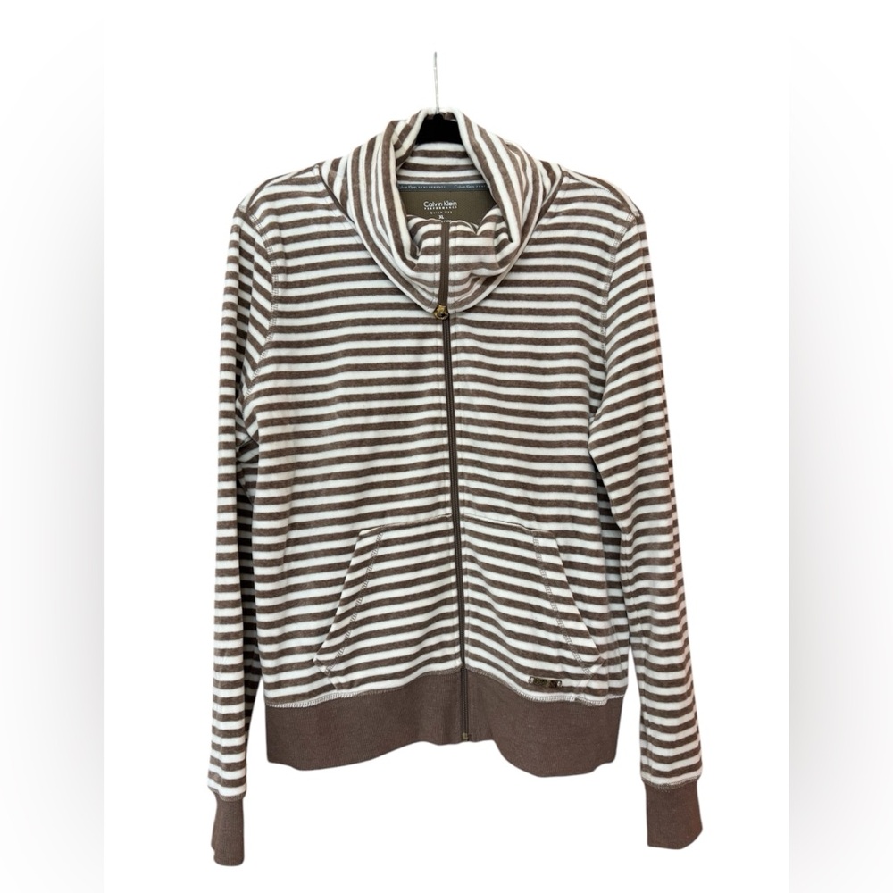 Pristine Condition Calvin Klein Performance Jacke… - image 2